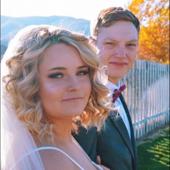 Meet your Posher, Maylssa - Picture 7 of 8